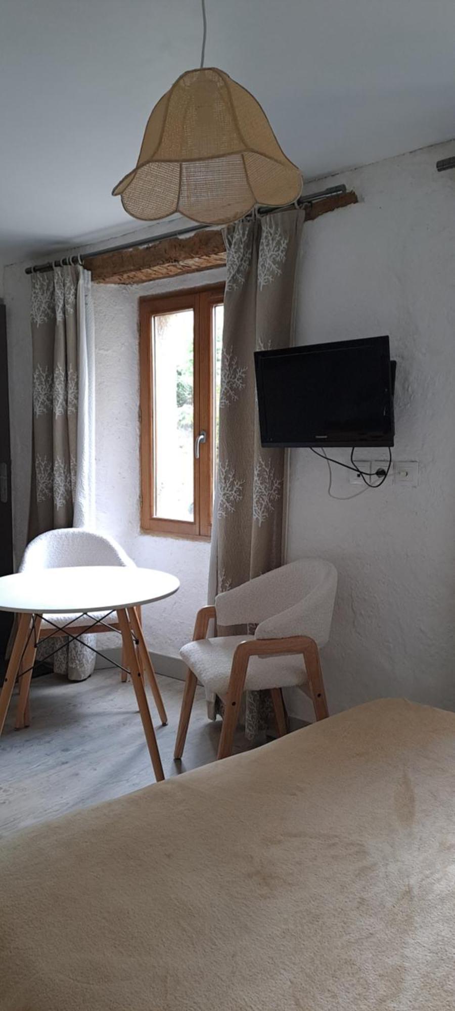 Le Grenier Des Moineaux Bed & Breakfast Font-Romeu-Odeillo-Via Phòng bức ảnh